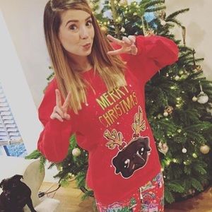 Nala Christmas PointlessBlog Jumper
